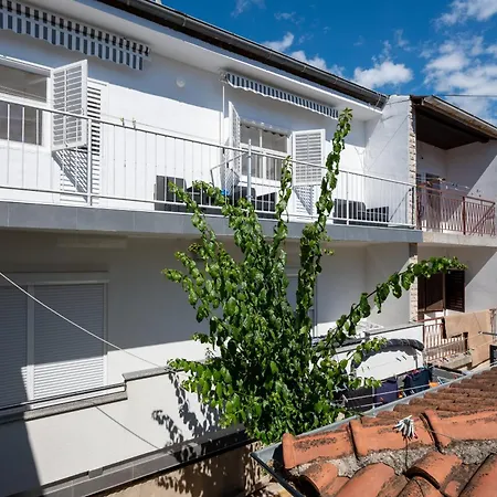 With Parking Space Biograd Na Moru, Biograd - 22475 Appartement *