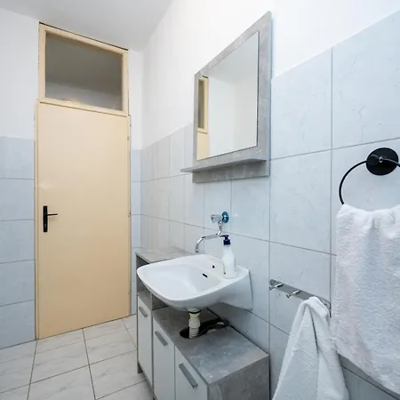 Appartement With Parking Space Biograd Na Moru, Biograd - 22475 *